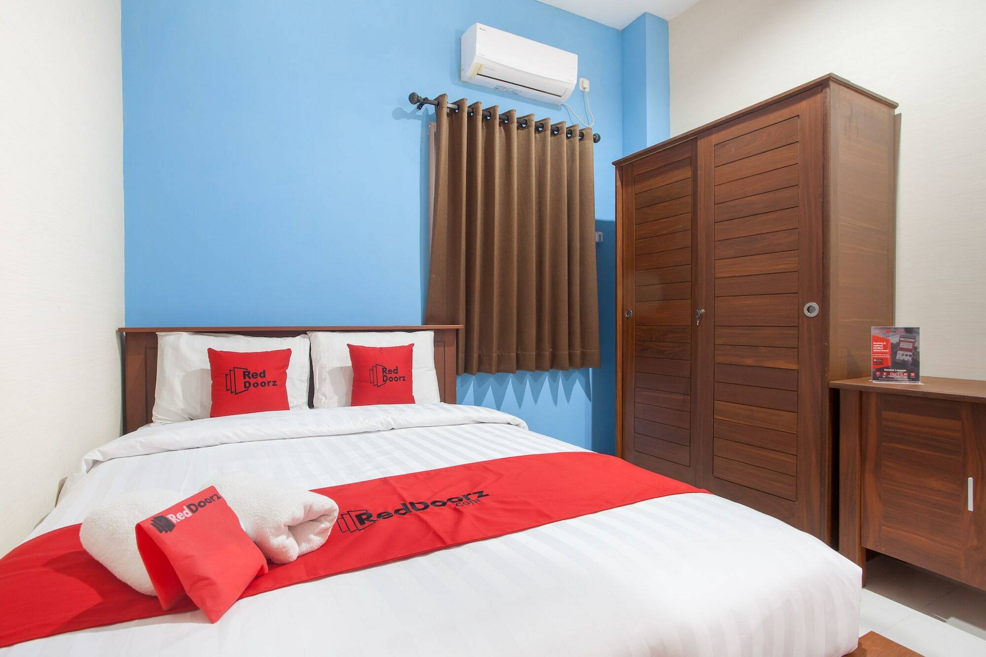Reddoorz Near Universitas Wijaya Kusuma Surabaja Exteriér fotografie