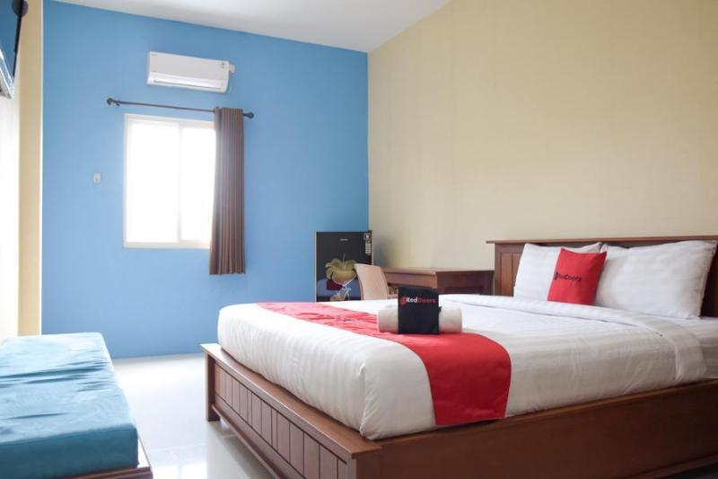Reddoorz Near Universitas Wijaya Kusuma Surabaja Exteriér fotografie